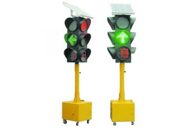 Solar Traffic Light
